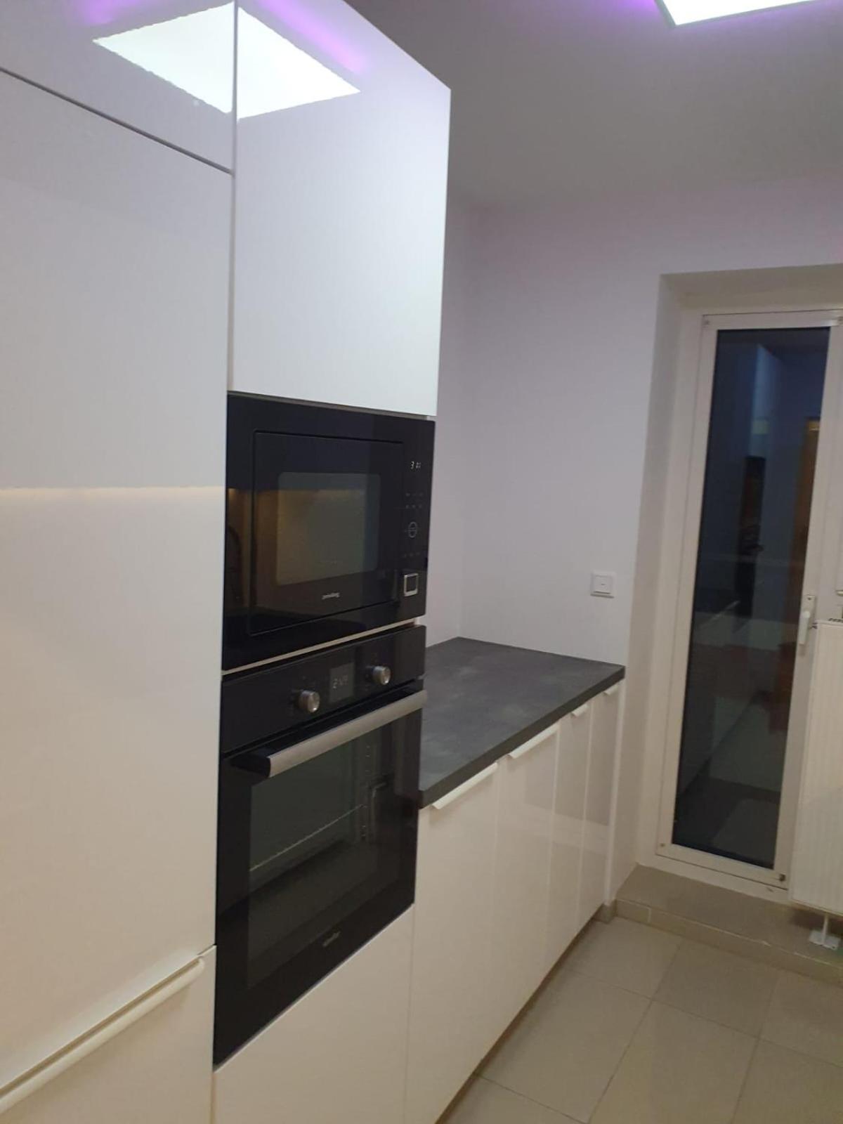 Moebeliertes Wohnen Auf Zeit Am Yachthafen Apartment Bremerhaven Ngoại thất bức ảnh