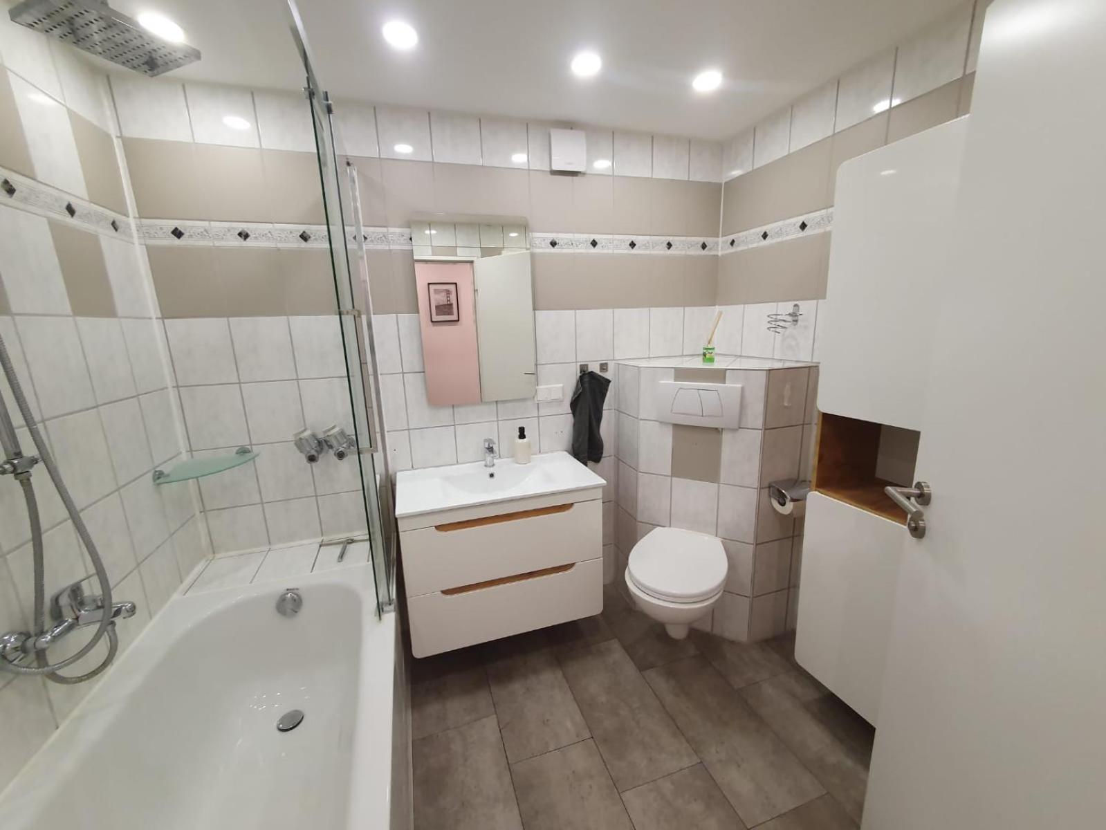 Moebeliertes Wohnen Auf Zeit Am Yachthafen Apartment Bremerhaven Ngoại thất bức ảnh